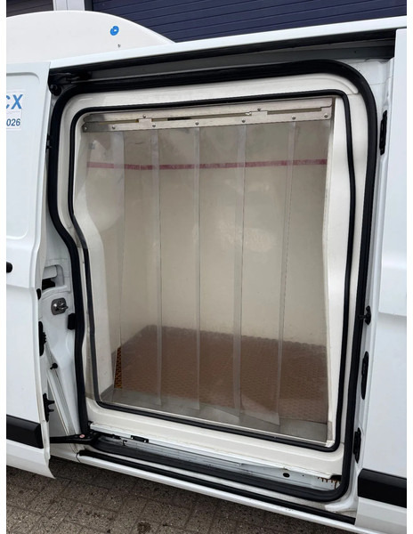 Ford Transit Custom **L2-EURO 6-AC/-30/+22/+4°C** - Utilitaire frigorifique: photos 4 Ford Transit Custom **L2-EURO 6-AC/-30/+22/+4°C** - Utilitaire frigorifique: photos 4