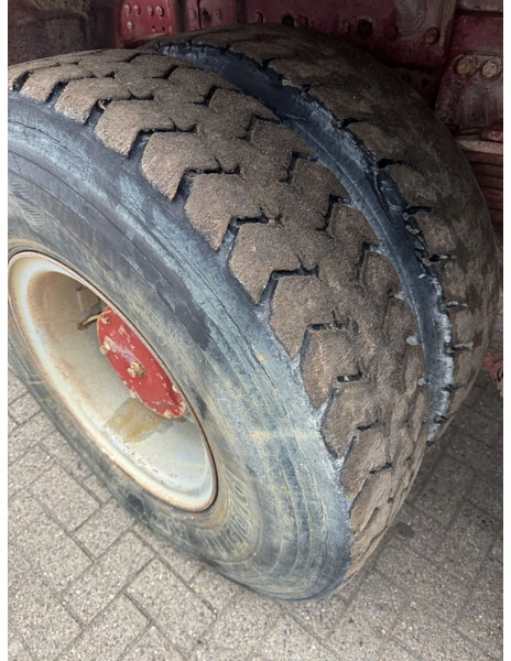 Camion benne Iveco Turbotech 330.30 **6CYLINDER-WATERCOOLING-BIG AXXLES**: photos 15 Camion benne Iveco Turbotech 330.30 **6CYLINDER-WATERCOOLING-BIG AXXLES**: photos 15