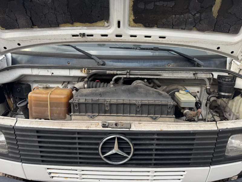 Camion à rideaux coulissants Mercedes-Benz **611D-FRENCH ORIGIN**: photos 20