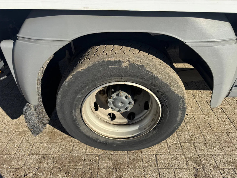 Mercedes-Benz Atego 1218 **BELGIAN TRUCK-REMOVAL LIFT TO 1ST FLOOR-TUV 02/2026** - Camion fourgon: photos 5 Mercedes-Benz Atego 1218 **BELGIAN TRUCK-REMOVAL LIFT TO 1ST FLOOR-TUV 02/2026** - Camion fourgon: photos 5