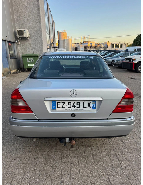Mercedes-Benz C-Klasse **C180-PETROL-AC** - Berline: photos 5 Mercedes-Benz C-Klasse **C180-PETROL-AC** - Berline: photos 5