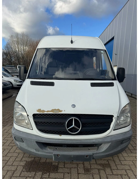 Mercedes-Benz Sprinter 310 **EURO 5-BELGIAN VAN** - Fourgonnette: photos 2 Mercedes-Benz Sprinter 310 **EURO 5-BELGIAN VAN** - Fourgonnette: photos 2