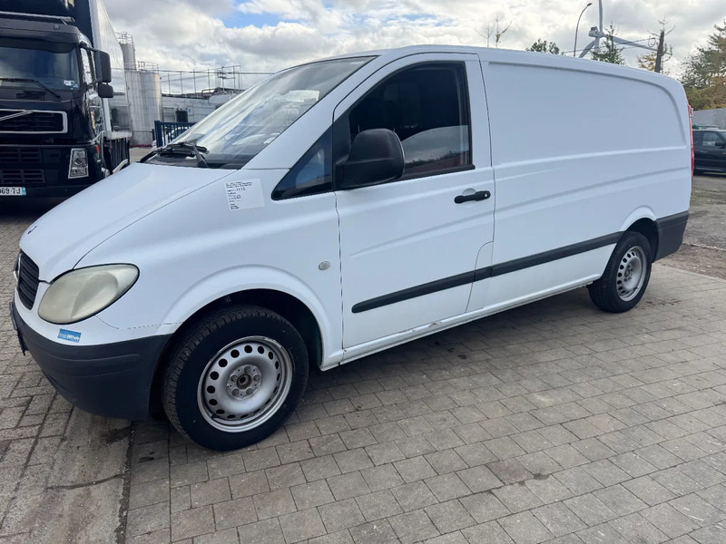 Mercedes-Benz Vito **109-EURO 4-AC** - Fourgonnette: photos 1 Mercedes-Benz Vito **109-EURO 4-AC** - Fourgonnette: photos 1