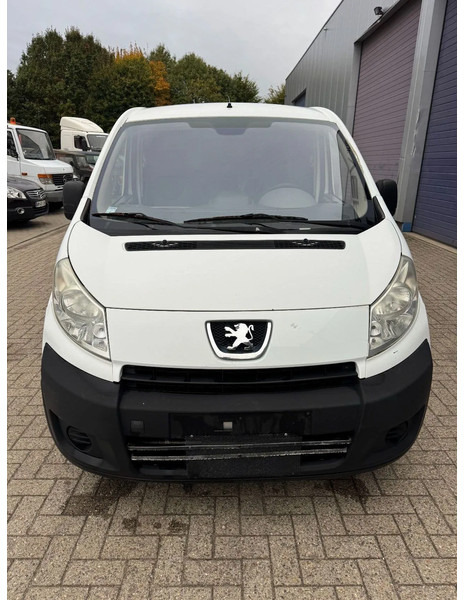 Peugeot Expert **1560CC-EURO 4-AC** - Fourgonnette: photos 2 Peugeot Expert **1560CC-EURO 4-AC** - Fourgonnette: photos 2