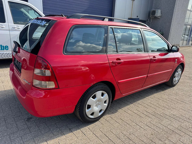 Toyota Corolla 2,0D-AC-CLIME** - Voiture: photos 4 Toyota Corolla 2,0D-AC-CLIME** - Voiture: photos 4