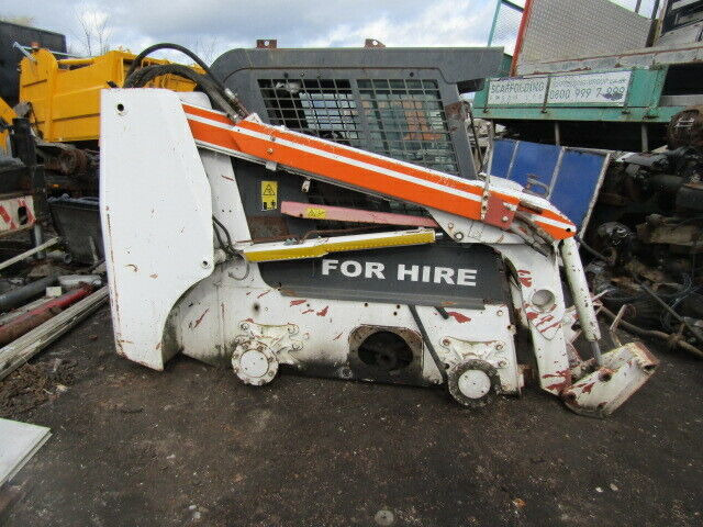 CASE 60XT SKID STEER 4BT CUMMINS (PARTS) - Mini chargeuse: photos 1 CASE 60XT SKID STEER 4BT CUMMINS (PARTS) - Mini chargeuse: photos 1