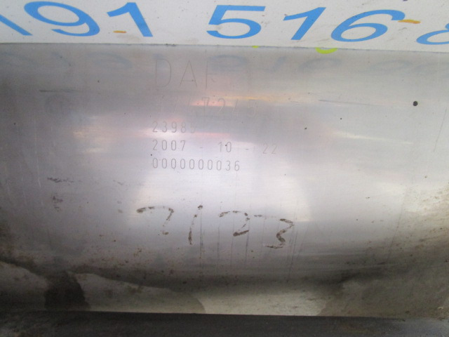 DAF CF 75/85 DPF P/NO 1747245 - Système d'échappement pour Camion: photos 2 DAF CF 75/85 DPF P/NO 1747245 - Système d'échappement pour Camion: photos 2