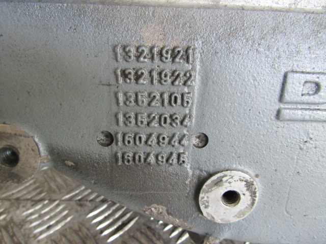 DAF CF 75 PACCAR EURO 5 PR22851 ENGINE FLYWHEEL BELLHOUSING P/NO 1321921 / 1321922 - Volant moteur pour Camion: photos 2 DAF CF 75 PACCAR EURO 5 PR22851 ENGINE FLYWHEEL BELLHOUSING P/NO 1321921 / 1321922 - Volant moteur pour Camion: photos 2