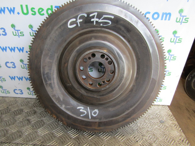 DAF CF 75 PACCAR EURO 5 PR22851 ENGINE FLYWHEEL P/NO 1356463 - Volant moteur pour Camion: photos 3 DAF CF 75 PACCAR EURO 5 PR22851 ENGINE FLYWHEEL P/NO 1356463 - Volant moteur pour Camion: photos 3