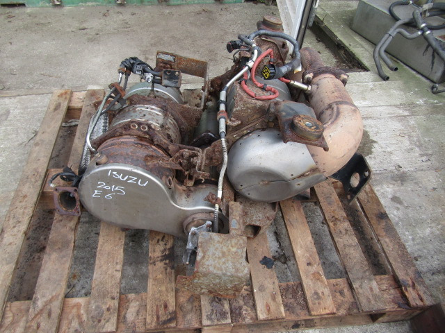 ISUZU N75 150 EURO 6 COMPLETE DPF/EXHAUST SYSTEM/SENSORS P/NO 89820569 / 898205061 / 898205063 - Système d'échappement pour Camion: photos 3 ISUZU N75 150 EURO 6 COMPLETE DPF/EXHAUST SYSTEM/SENSORS P/NO 89820569 / 898205061 / 898205063 - Système d'échappement pour Camion: photos 3