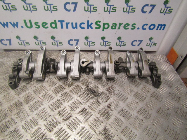 ISUZU N75 4HK1 EURO 5 ROCKER SHAFT - Moteur et pièces pour Camion: photos 1 ISUZU N75 4HK1 EURO 5 ROCKER SHAFT - Moteur et pièces pour Camion: photos 1