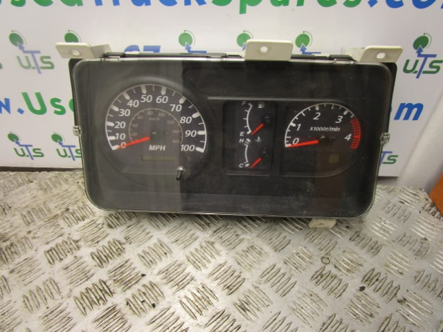 ISUZU NQR CLOCK CLUSTER 8981248910 - Système électrique pour Camion: photos 1 ISUZU NQR CLOCK CLUSTER 8981248910 - Système électrique pour Camion: photos 1
