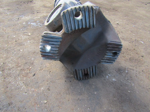 IVECO STRALIS PROPSHAFT 1 PIECE LENGTH 220CM - Suspension pour Camion: photos 2 IVECO STRALIS PROPSHAFT 1 PIECE LENGTH 220CM - Suspension pour Camion: photos 2