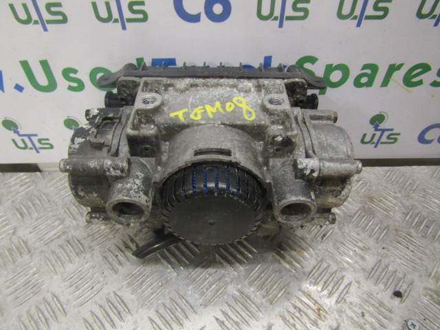 MAN TGM AXLE MODULATOR VALVE P/NO 4801041050 - Pièces de frein pour Camion: photos 1 MAN TGM AXLE MODULATOR VALVE P/NO 4801041050 - Pièces de frein pour Camion: photos 1
