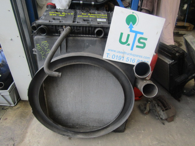 MERCEDES AXOR 1829 OM906 RADIATOR & INTERCOOLER A940 500 0403 / 0401 - Radiateur pour Camion: photos 1 MERCEDES AXOR 1829 OM906 RADIATOR & INTERCOOLER A940 500 0403 / 0401 - Radiateur pour Camion: photos 1