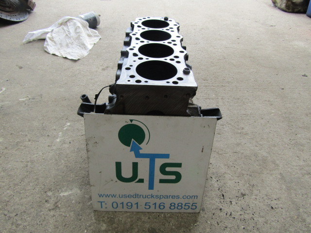 MITSUBISHI 4M42 STD BLOCK - Moteur et pièces pour Camion: photos 4 MITSUBISHI 4M42 STD BLOCK - Moteur et pièces pour Camion: photos 4