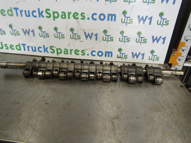 VOLVO FH D12D ROCKER SHAFT COMPLETE P/NO 8170158/2495 - Moteur et pièces pour Camion: photos 1 VOLVO FH D12D ROCKER SHAFT COMPLETE P/NO 8170158/2495 - Moteur et pièces pour Camion: photos 1
