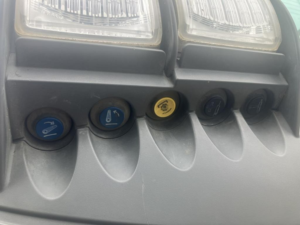 Tracteur agricole Fendt 828 Profi Plus: photos 14 Tracteur agricole Fendt 828 Profi Plus: photos 14