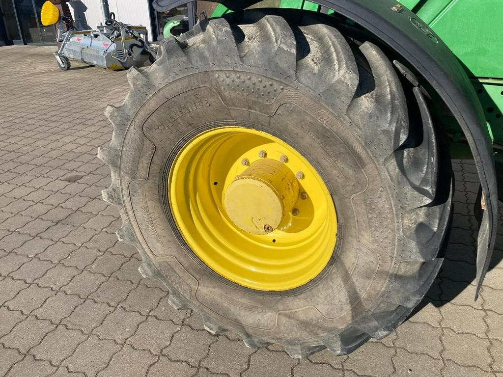 John Deere 6190R - Tracteur agricole: photos 3 John Deere 6190R - Tracteur agricole: photos 3