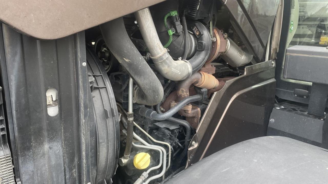 Tracteur agricole John Deere 6195R: photos 23 Tracteur agricole John Deere 6195R: photos 23