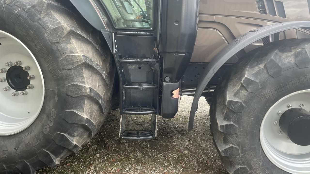 Tracteur agricole John Deere 6195R: photos 25 Tracteur agricole John Deere 6195R: photos 25