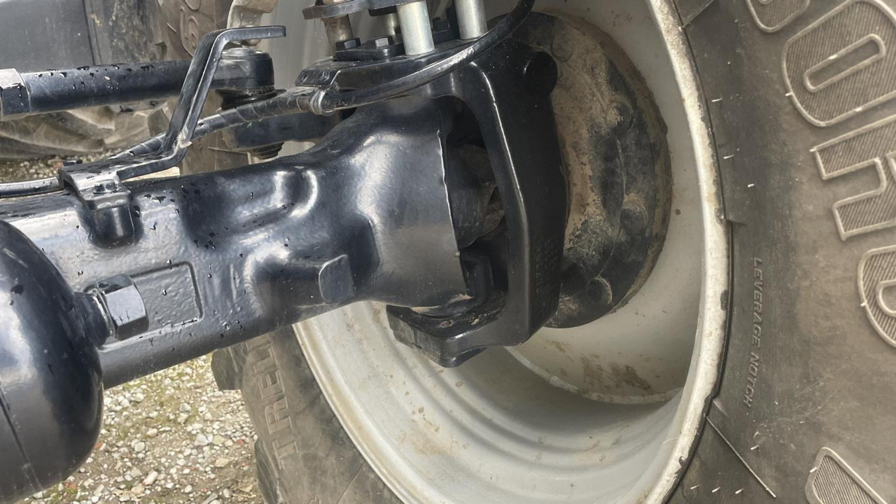 Tracteur agricole John Deere 6195R: photos 30 Tracteur agricole John Deere 6195R: photos 30