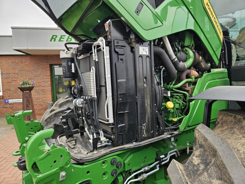 John Deere 6R155 - Tracteur agricole: photos 4 John Deere 6R155 - Tracteur agricole: photos 4