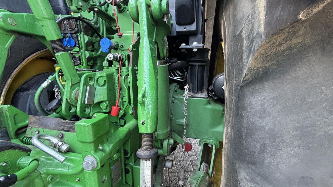 John Deere 6R195 TRAKTOR - Tracteur agricole: photos 2 John Deere 6R195 TRAKTOR - Tracteur agricole: photos 2
