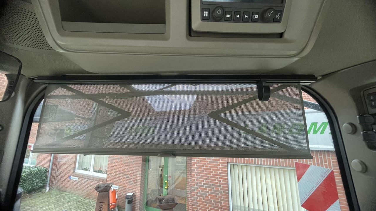 John Deere TRAKTOR 7R350 - Tracteur agricole: photos 3 John Deere TRAKTOR 7R350 - Tracteur agricole: photos 3