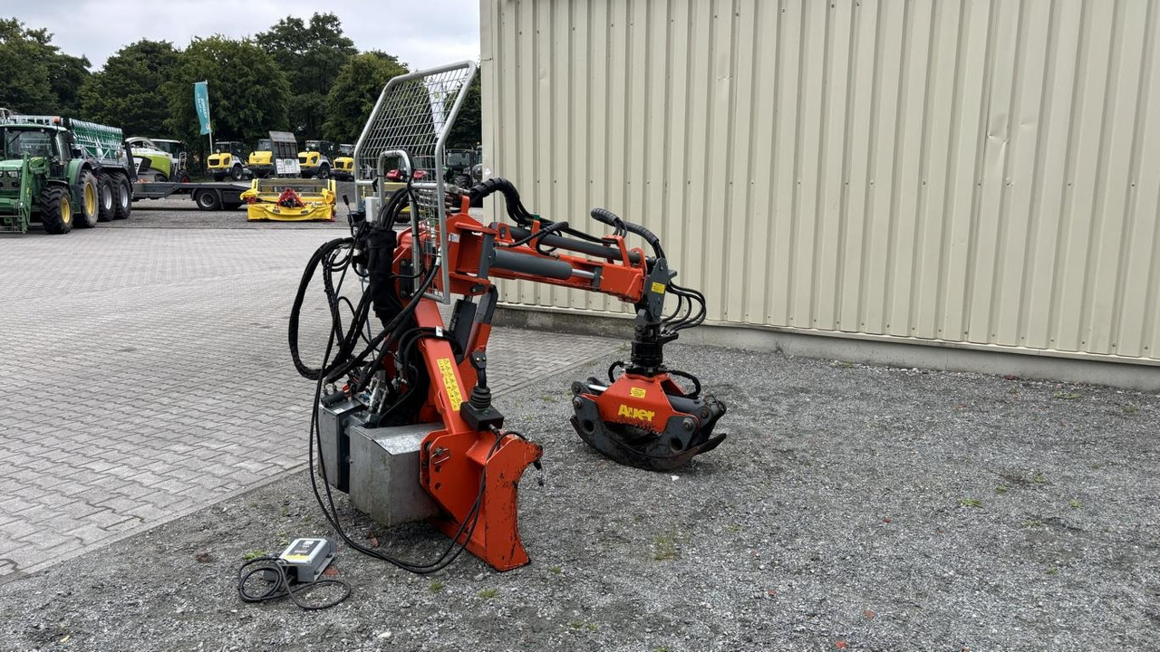 Auer HRZ 1702 Plus - Matériel forestier: photos 1 Auer HRZ 1702 Plus - Matériel forestier: photos 1