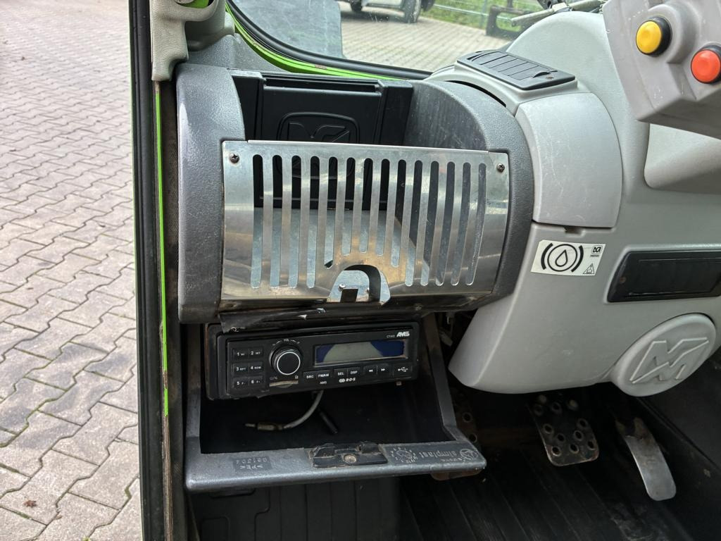 Merlo P32.6 Top 100 - Chargeuse: photos 3 Merlo P32.6 Top 100 - Chargeuse: photos 3