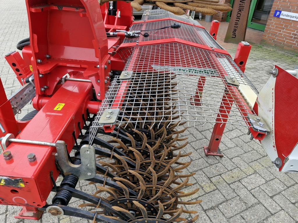 Pöttinger ROTOCARE V 6600 - Outils du sol: photos 3 Pöttinger ROTOCARE V 6600 - Outils du sol: photos 3