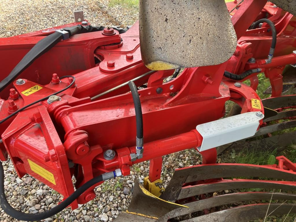 Charrue neuf Pöttinger SERVO 35 S-5 PLUSNOVA: photos 13