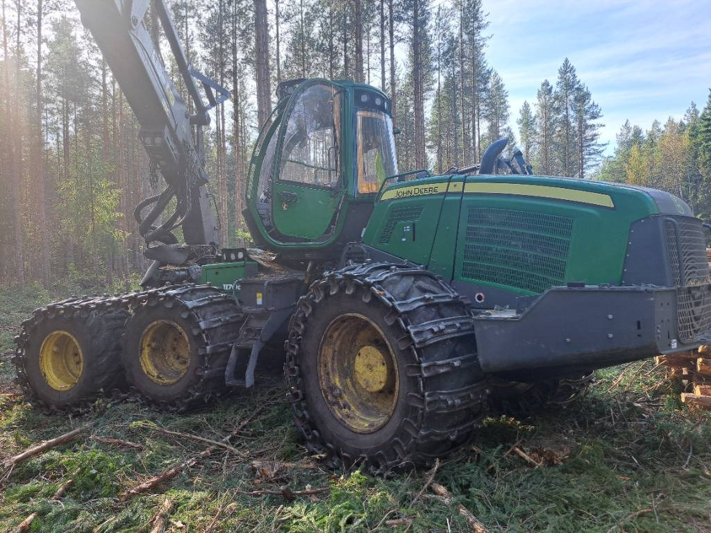 John Deere 1170G - Abatteuse: photos 1 John Deere 1170G - Abatteuse: photos 1