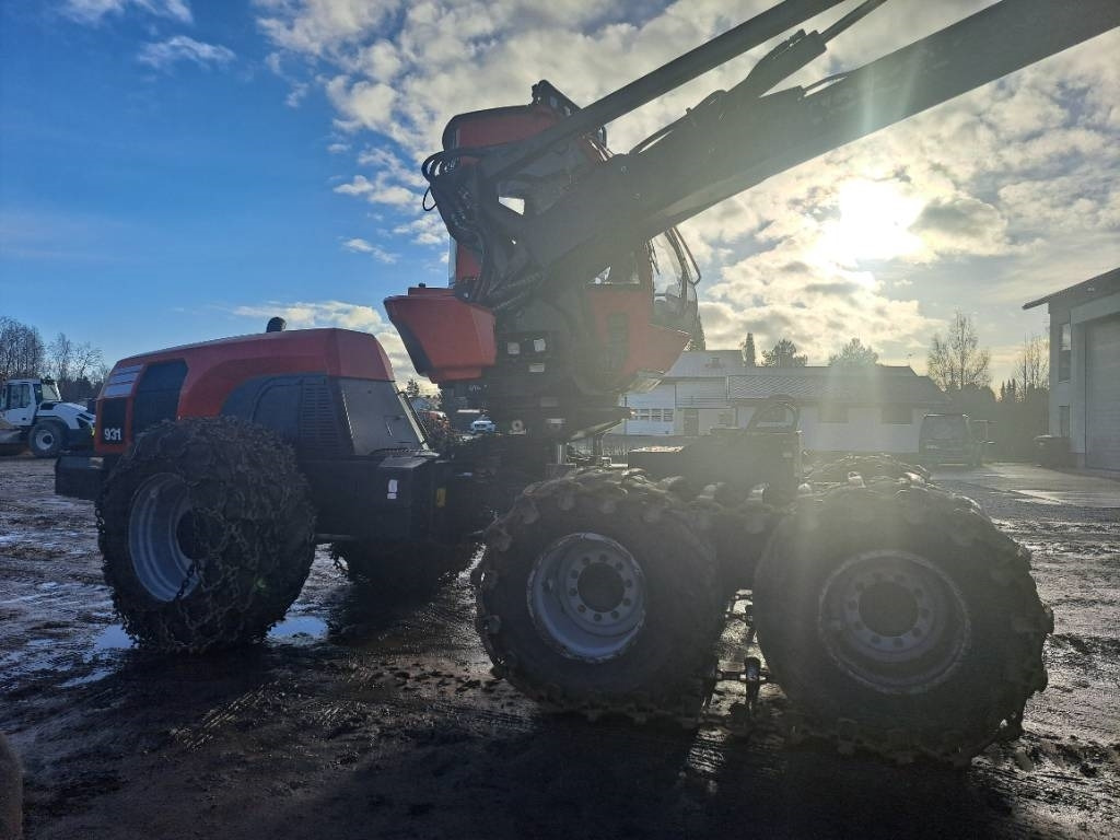 Abatteuse Komatsu 931: photos 11