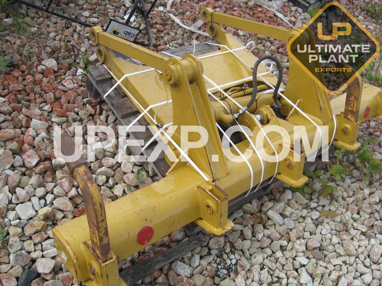 Ripper pour Niveleuse CAT Ripper to suit CAT 120H: photos 1