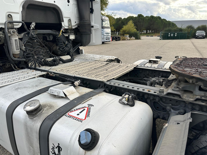 Mercedes-Benz Actros - Tracteur routier: photos 5 Mercedes-Benz Actros - Tracteur routier: photos 5