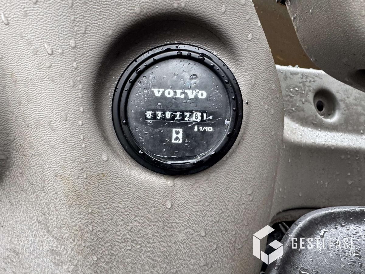 Pelle sur chenille Volvo ECR145 EL: photos 27