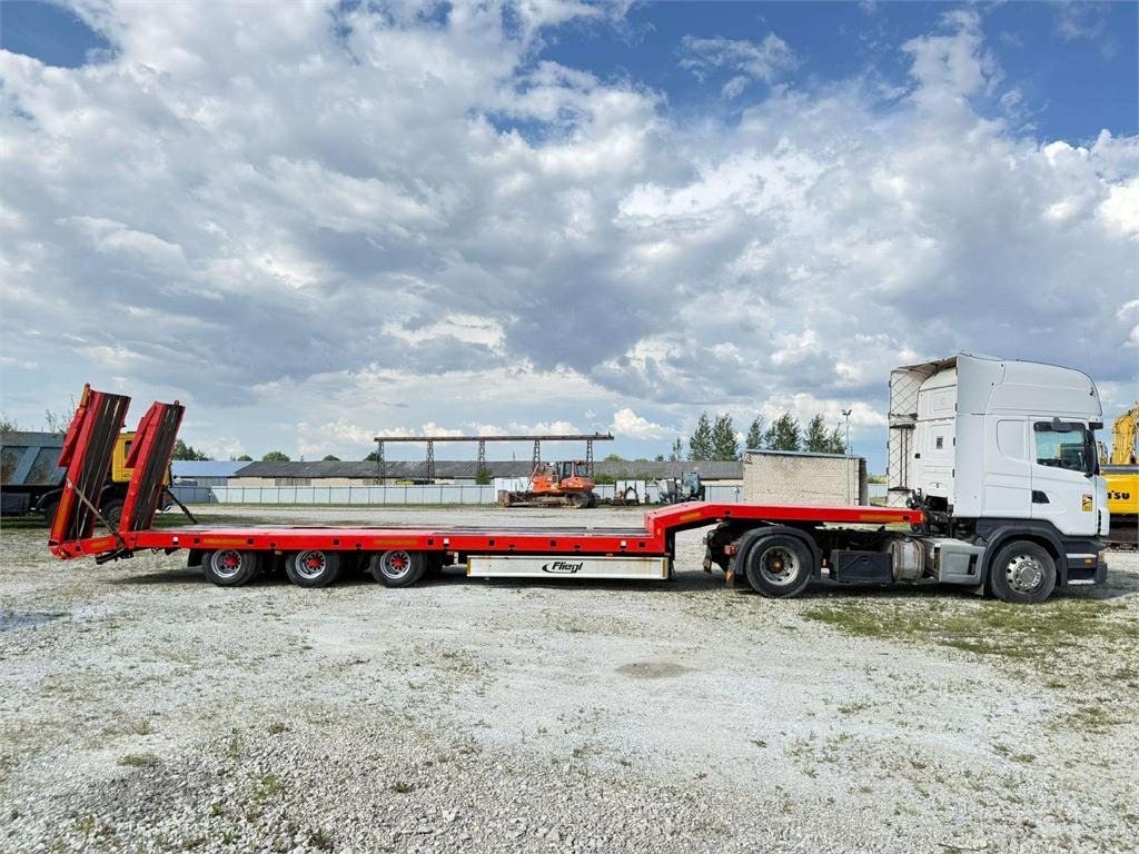 Fliegl SDS 470 T  - Semi-remorque surbaissé: photos 3 Fliegl SDS 470 T  - Semi-remorque surbaissé: photos 3