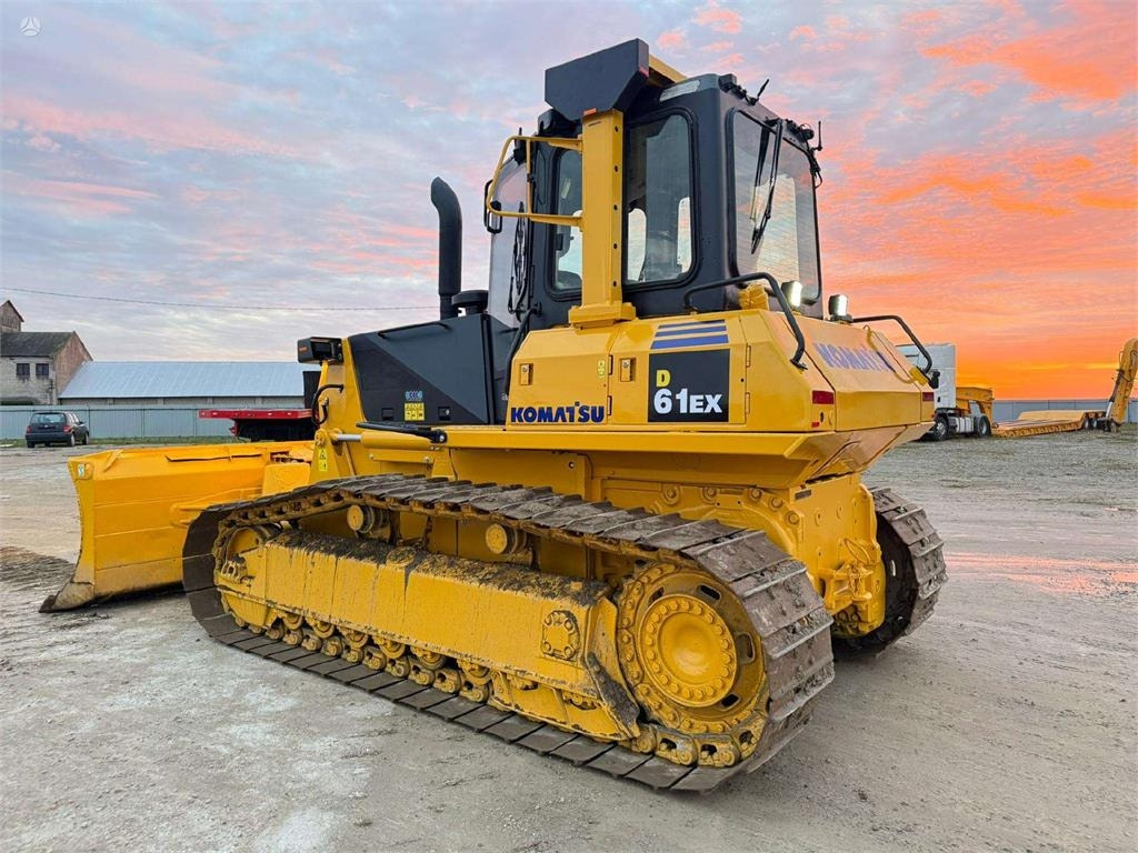 Komatsu D61EX-15EO - Bulldozer: photos 3 Komatsu D61EX-15EO - Bulldozer: photos 3
