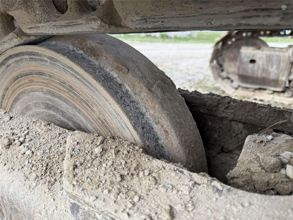 Pelle sur chenille Komatsu PC 240 LC-11: photos 20