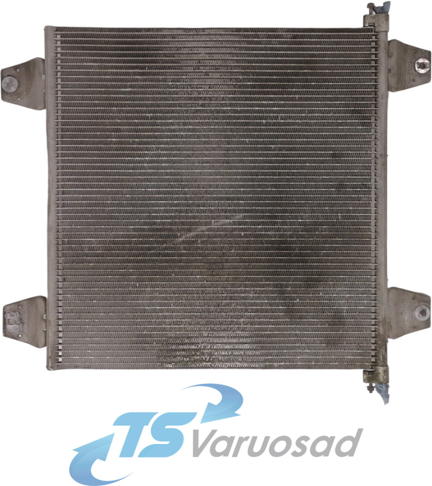 DAF A/C radiator 1629115 - Chauffage/ Ventilation pour Camion: photos 1 DAF A/C radiator 1629115 - Chauffage/ Ventilation pour Camion: photos 1