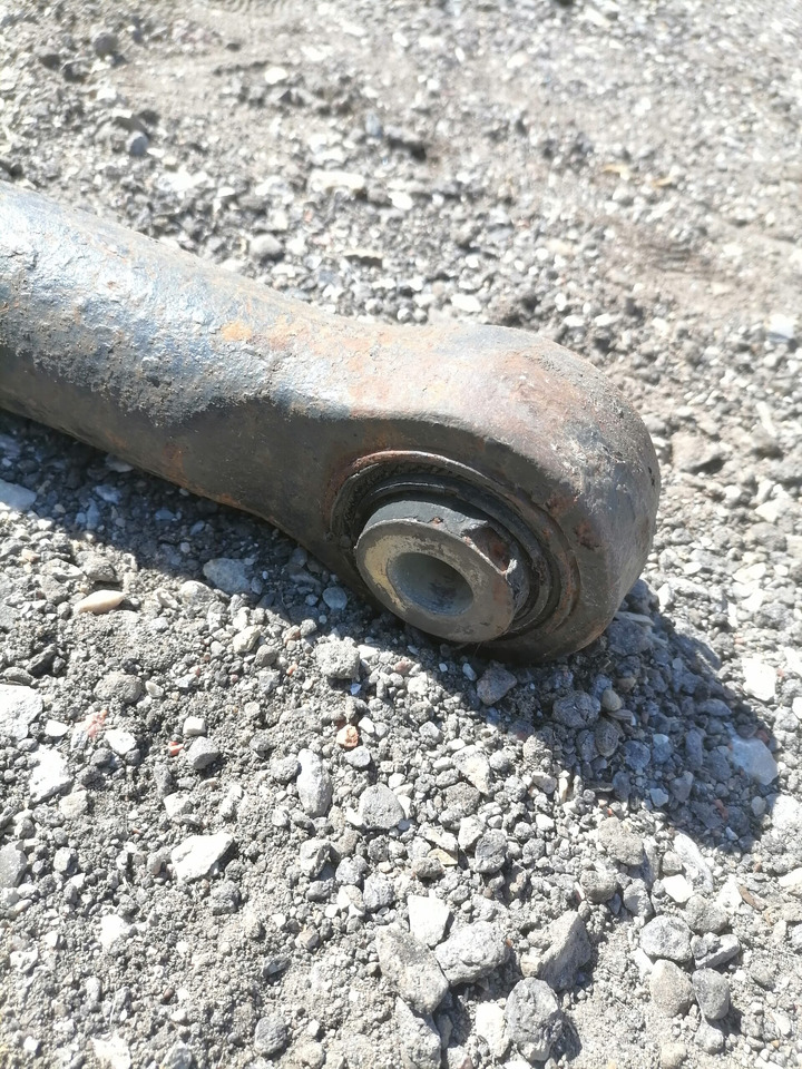 MAN Anti-roll bar 81437156116 - Barre stabilisatrice pour Camion: photos 4 MAN Anti-roll bar 81437156116 - Barre stabilisatrice pour Camion: photos 4