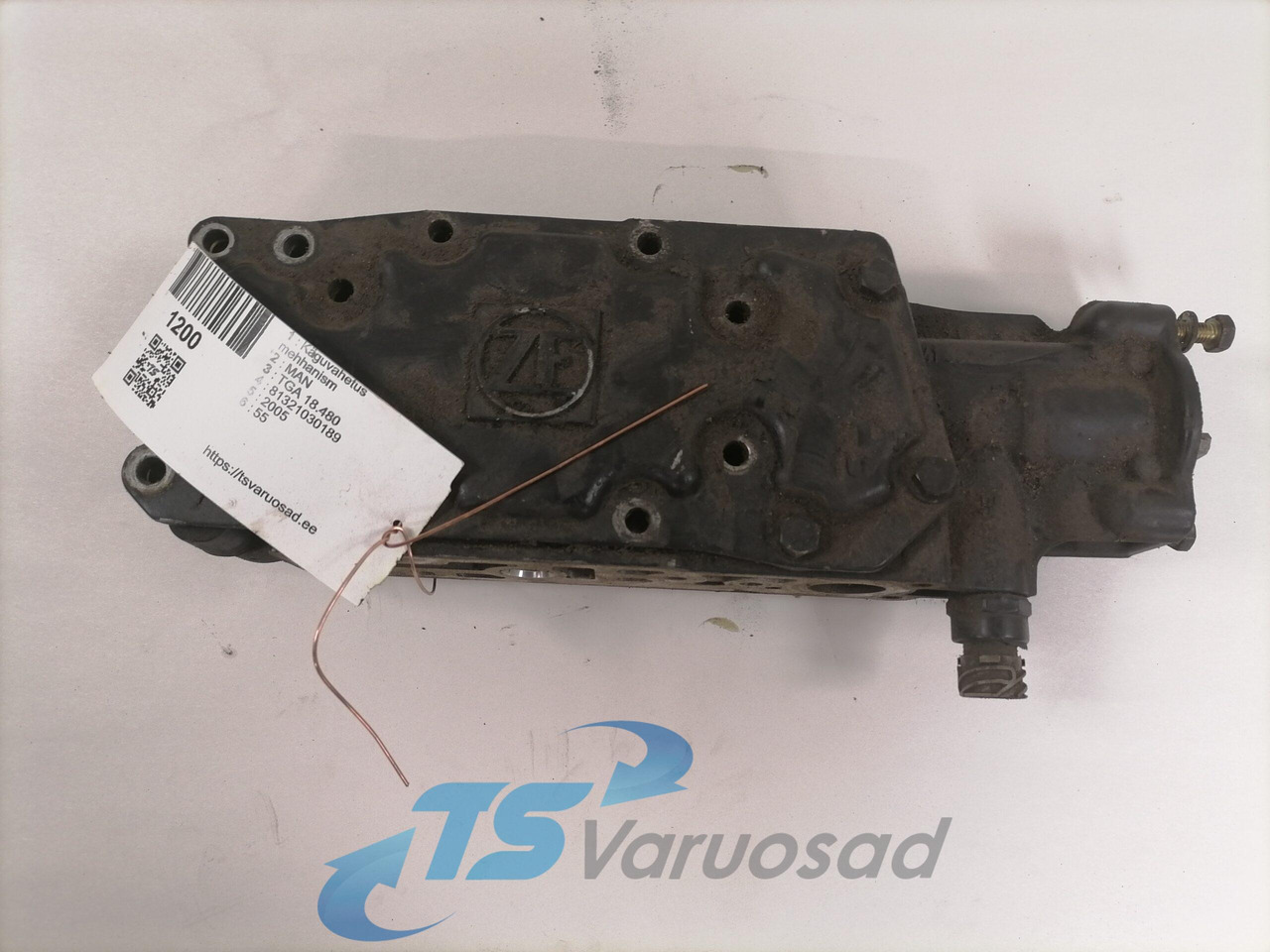 MAN Gear control 81321030189 - Boîte de vitesse et pièces pour Camion: photos 1 MAN Gear control 81321030189 - Boîte de vitesse et pièces pour Camion: photos 1