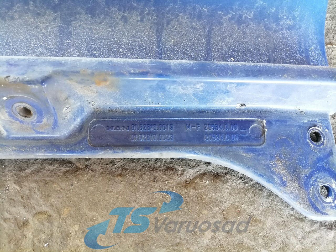 MAN Ukse pikendus, vasak 81626100019 - Portière et pièces pour Camion: photos 2 MAN Ukse pikendus, vasak 81626100019 - Portière et pièces pour Camion: photos 2