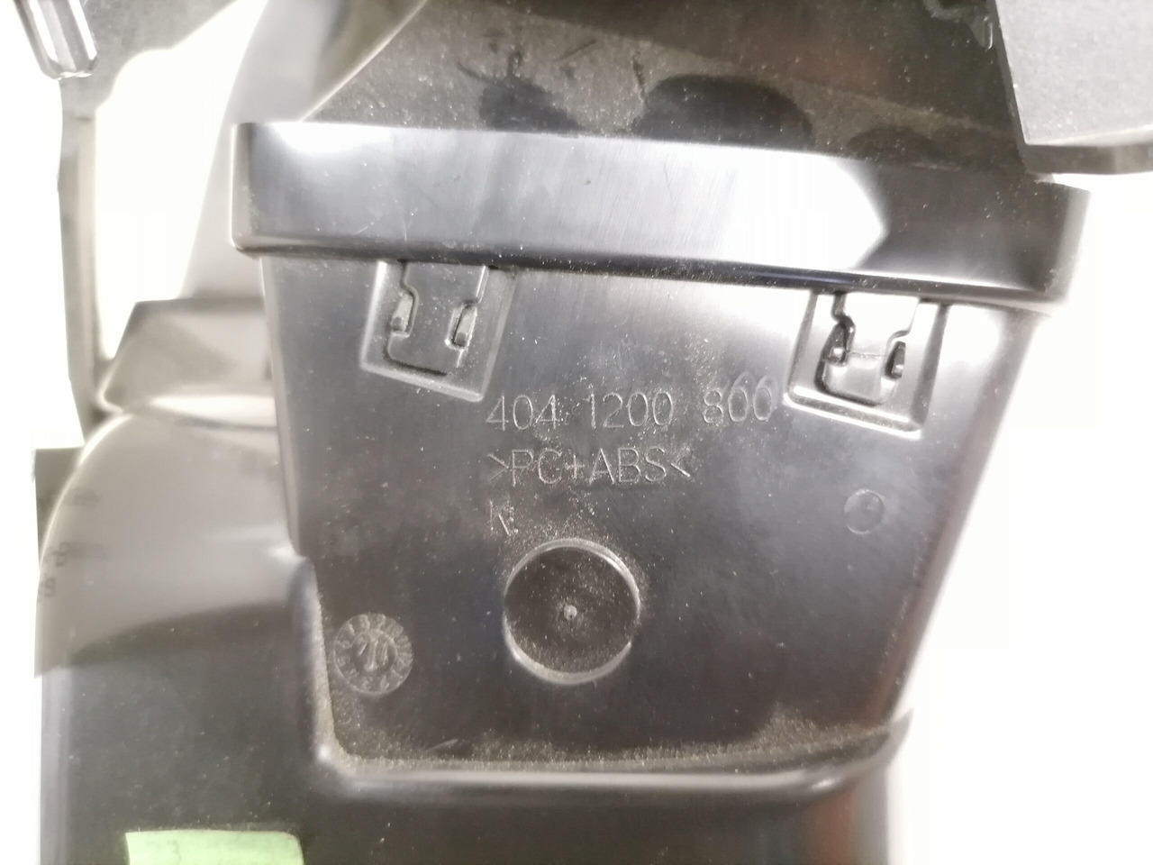 Mercedes-Benz Õhusuunaja A9608300554 - Pièce universelle pour Camion: photos 4 Mercedes-Benz Õhusuunaja A9608300554 - Pièce universelle pour Camion: photos 4