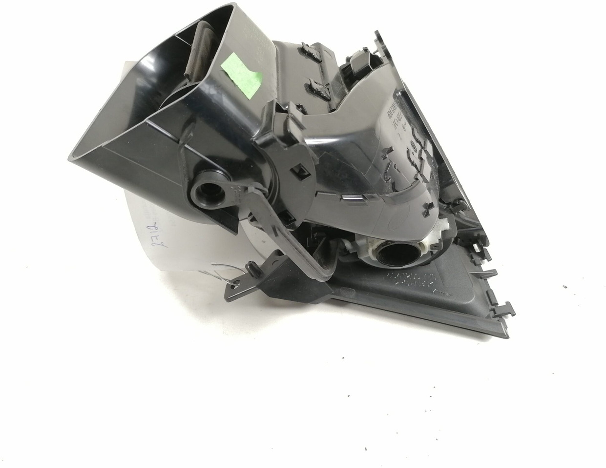 Mercedes-Benz Õhusuunaja A9608300554 - Pièce universelle pour Camion: photos 3 Mercedes-Benz Õhusuunaja A9608300554 - Pièce universelle pour Camion: photos 3