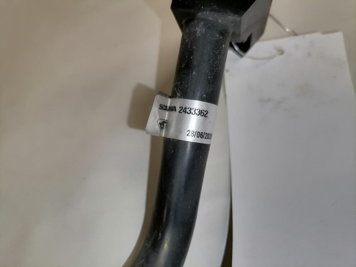 Scania A/C pipe 2433362 - Chauffage/ Ventilation pour Camion: photos 5 Scania A/C pipe 2433362 - Chauffage/ Ventilation pour Camion: photos 5