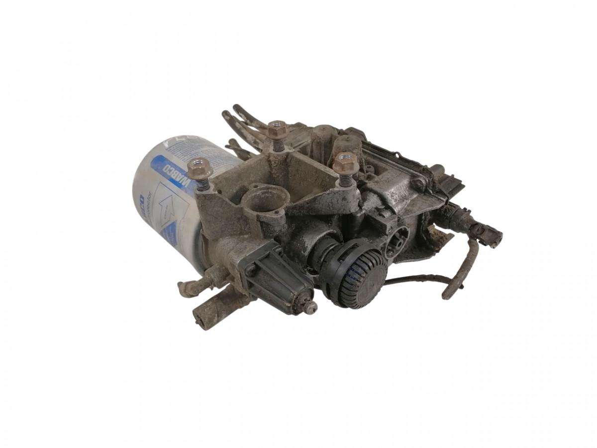 Scania Air dryer 2308777 - Valve de frein pour Camion: photos 1 Scania Air dryer 2308777 - Valve de frein pour Camion: photos 1