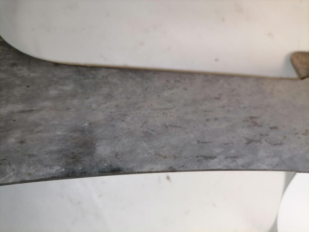 Scania Bracket 2595696 - Frame/ Châssis pour Camion: photos 4 Scania Bracket 2595696 - Frame/ Châssis pour Camion: photos 4